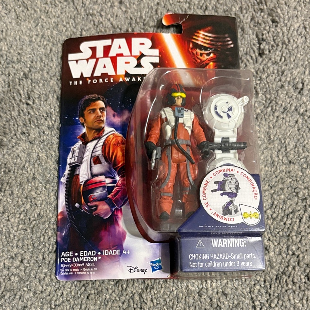 Star Wars The Force Awakens Red and White Pilot Figure